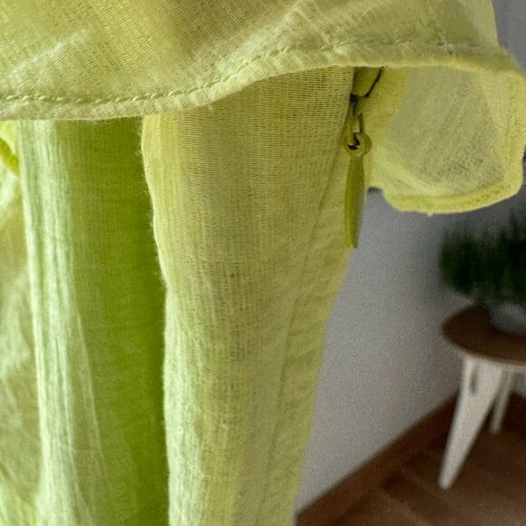 Milly NY Spring / Summer Dress - Spaghetti Straps and Romantic Ruffles - Size 4 - Picture 12 of 14